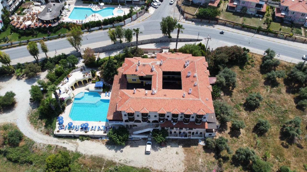 Altinsaray Hotel Kusadasi Bagian luar foto